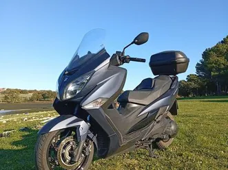 suzuki burgman 400 abs, 2020.g., 15tkm, reg.04/26., 2020 god.