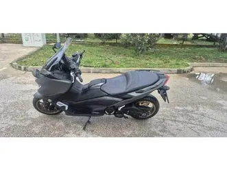 yamaha t max 560 tech 560 cm3, 2021 god.