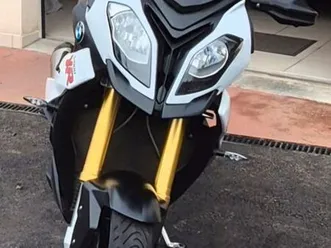 s1000xr