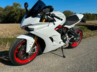 ducati supersport 939 s
