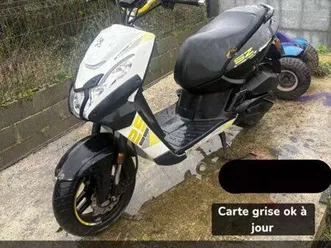 bonjour je mais en vente mon scooter street zone 2019 18500klm carte grise ok merci de me contacter pour plus d’informations c