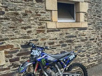 125 yz