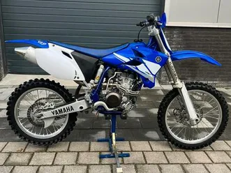 ② yamaha yz250f 2003