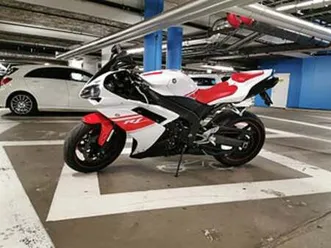 yamaha r1 (jze880) - bytbil.com ◊