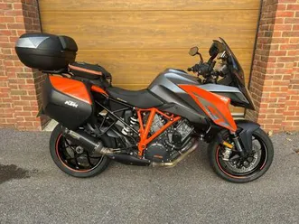 2018/67 ktm 1290 superduke gt with 14,600m in orange/grey