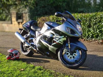 suzuki gsx1300r hayabusa legendary rare standard hyperbike! 1300 cc