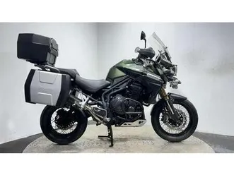 triumph explorer 1215 xc adventure bike fully kitted mot warranty