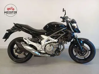 suzuki gladius 650 sfv zwart