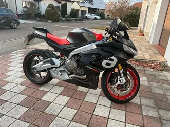 aprilia rs 660