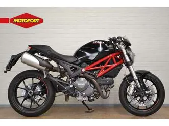 ducati monster 796 abs zwart