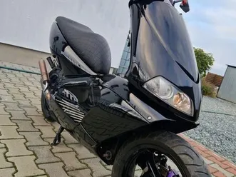 skuter aprilia area 51 pępowo