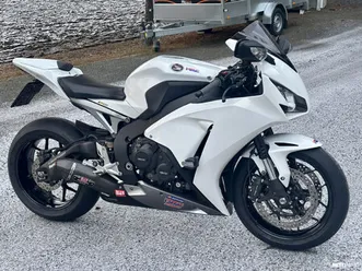 1000 rr
