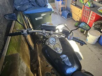 vendo/troco honda shadow 750 azeitão (são lourenço e são simão)