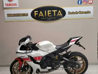 vendo-yamaha-yzf-r1-world-gp-60th-anniversary-2022-23-usata-a-roma-codice-9887000
