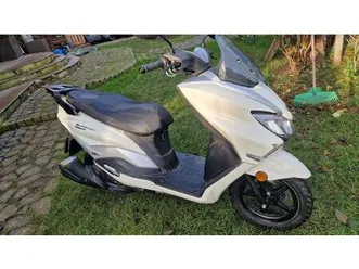 okazja ! sprzedam skuter suzuki burgman 125ex kolbaskowo