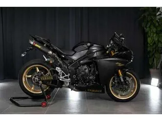 yamaha yzf-r1 big bang nero oro nero
