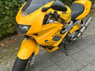 honda-vtr-1000-f-sc-36