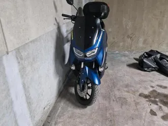 yamaha nmax