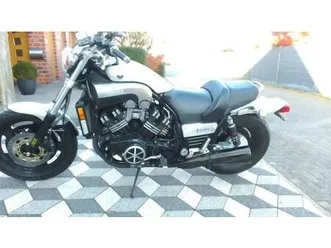 yamaha vmax 1200