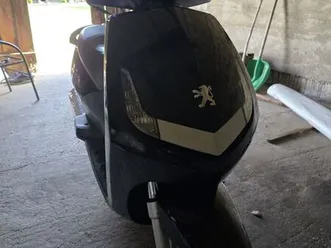 skuter peugeot vivacity pojemnosc 49 rudunki