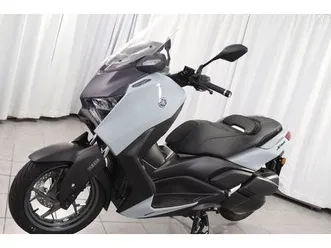 yamaha x-max 300 tech max 2024 navigation smartphon
