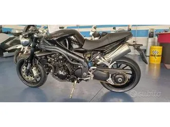 triumph speed triple 1050