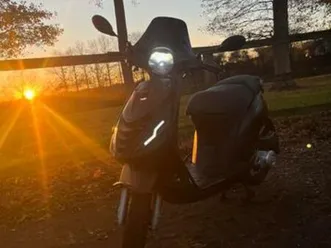 piaggo zip sp 4t 2024 mat zwart 50cc 45km/h — scooters | piaggio — marktplaats
