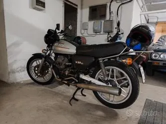 moto guzzi v 35 - 1983