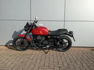 moto guzzi v7 iv