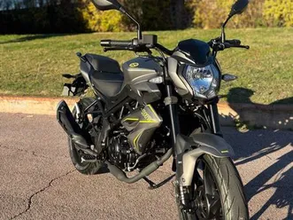 benelli bn 125 / pratiquement neuve garantie