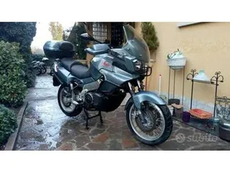 aprilia caponord 1000 asi