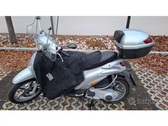 piaggio liberty 200 cc