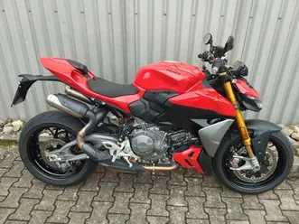 ducati streetfighter v2 s
