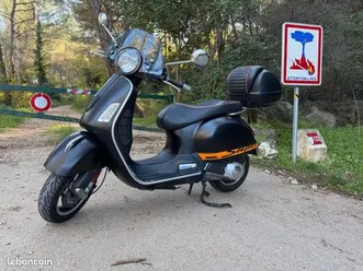 vespa 125 gts