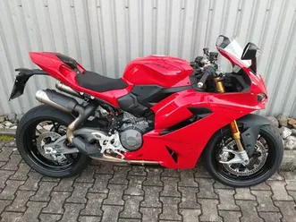ducati panigale v2 s