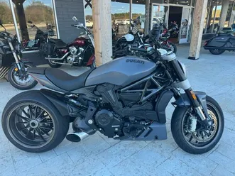 2020 ducati xdiavel base