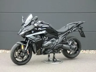 bmw r 1300 rs triple black asa . full options