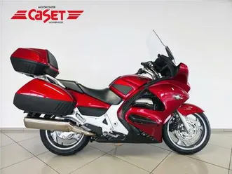 ② honda st1300 a (année de construction 2012)