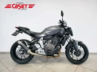 ② yamaha mt 07 (année de construction 2016)