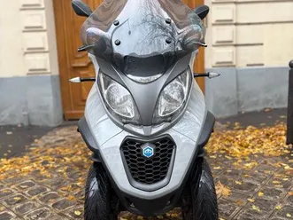 piaggio mp3 500 hpe sport