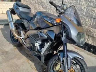 aprilia - tuono rsv 1000