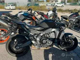 yamaha mt-09 - 2025