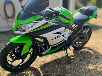 kawasaki ninja 300 édition 30 anniversaire