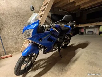 moto honda cbr r 125