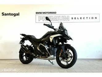 bmw r 1300 gs triple black