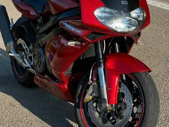 aprilia sl 1000 falco