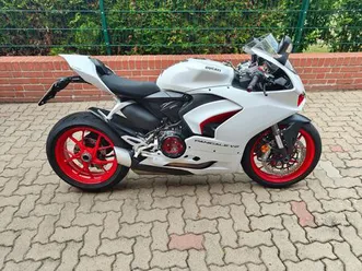 ducati panigale v2
