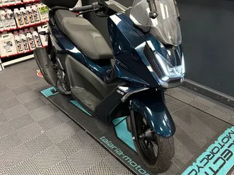 kymco skytown 125 cc 1 ere main payable en 10 fois