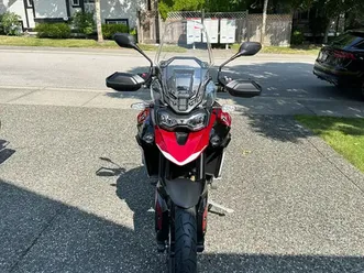 2024 triumph tiger 900 gt pro - $16,500 - showroom condition
