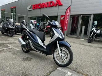 piaggio medley 125 2017 125 cm3 | scooter | 5 400 km | bleu | 38180 seyssins